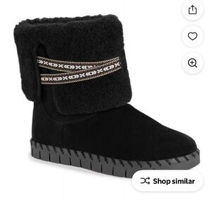 Muk Luks- Black Winter Boots with Patterned Cuff